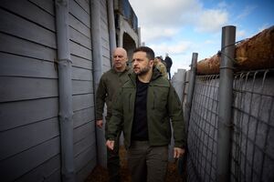 Зеленський перевірив стан фортифікаційних споруд на Донбасі, які будують на тлі очікувань серйозного російського наступу