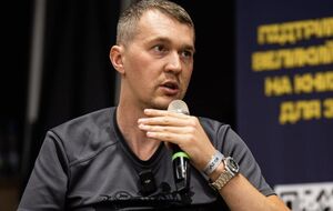 Соблюдать границы личного пространства со всеми незнакомыми людьми – это будет вынужденная часть новой этики в стране, где слишком много покусанных войной