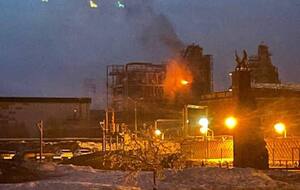 По предварительным данным, дрон попал в одну из установок нефтезавода