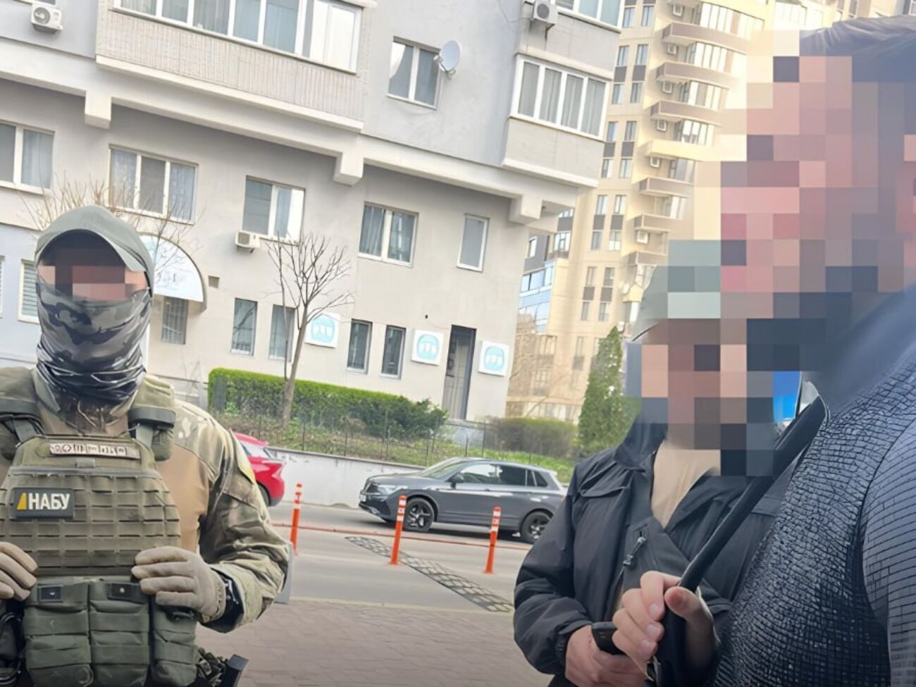 Правоохоронці затримали групу із чотирьох підозрюваних