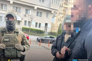 Правоохоронці затримали групу із чотирьох підозрюваних