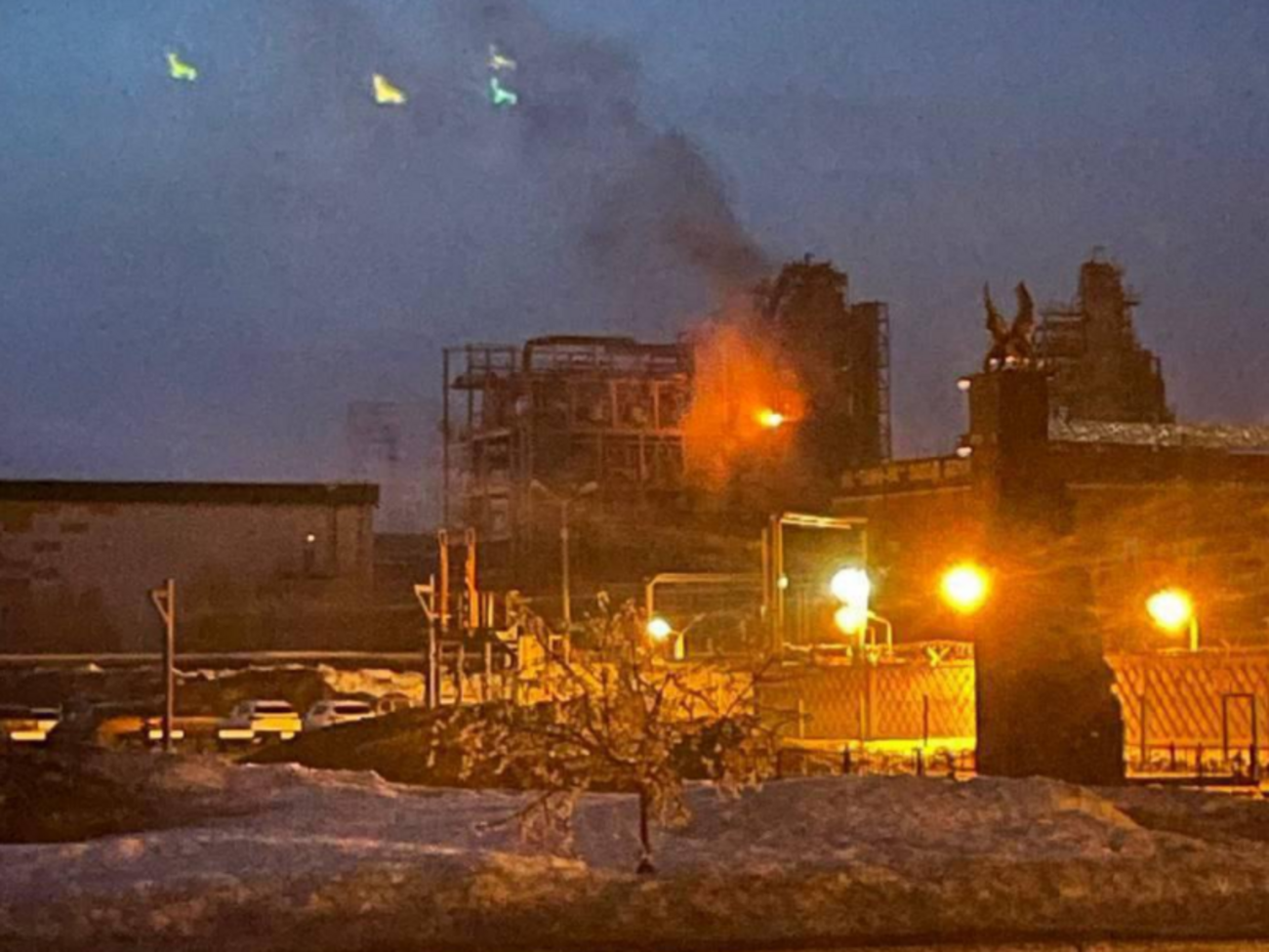 Атака на НПЗ компании ТАНЕКО в Татарстане была совместной операцией СБУ и ГУР, сообщили источники СМИ в украинских спецслужбах