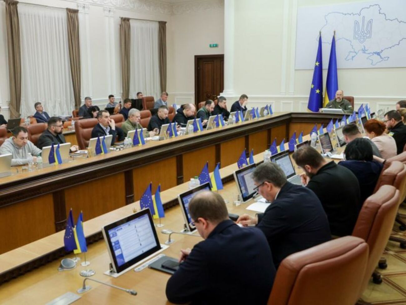 Уряд виділив додаткові кошти на будівництво фортифікацій