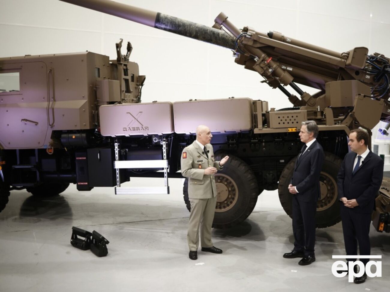 Блинкен посетил завод Nexter, который производит, в частности, САУ CAESAR для Украины