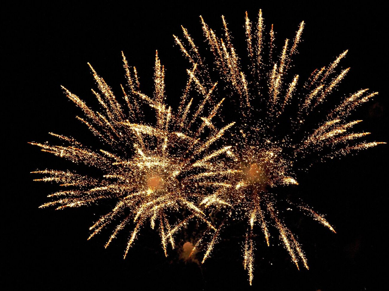 Мужчина заявил, что хотел поздравить жену