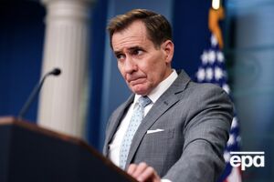 Американський уряд досі має "зв'язані руки" у питанні допомоги Україні, зазначив Кірбі