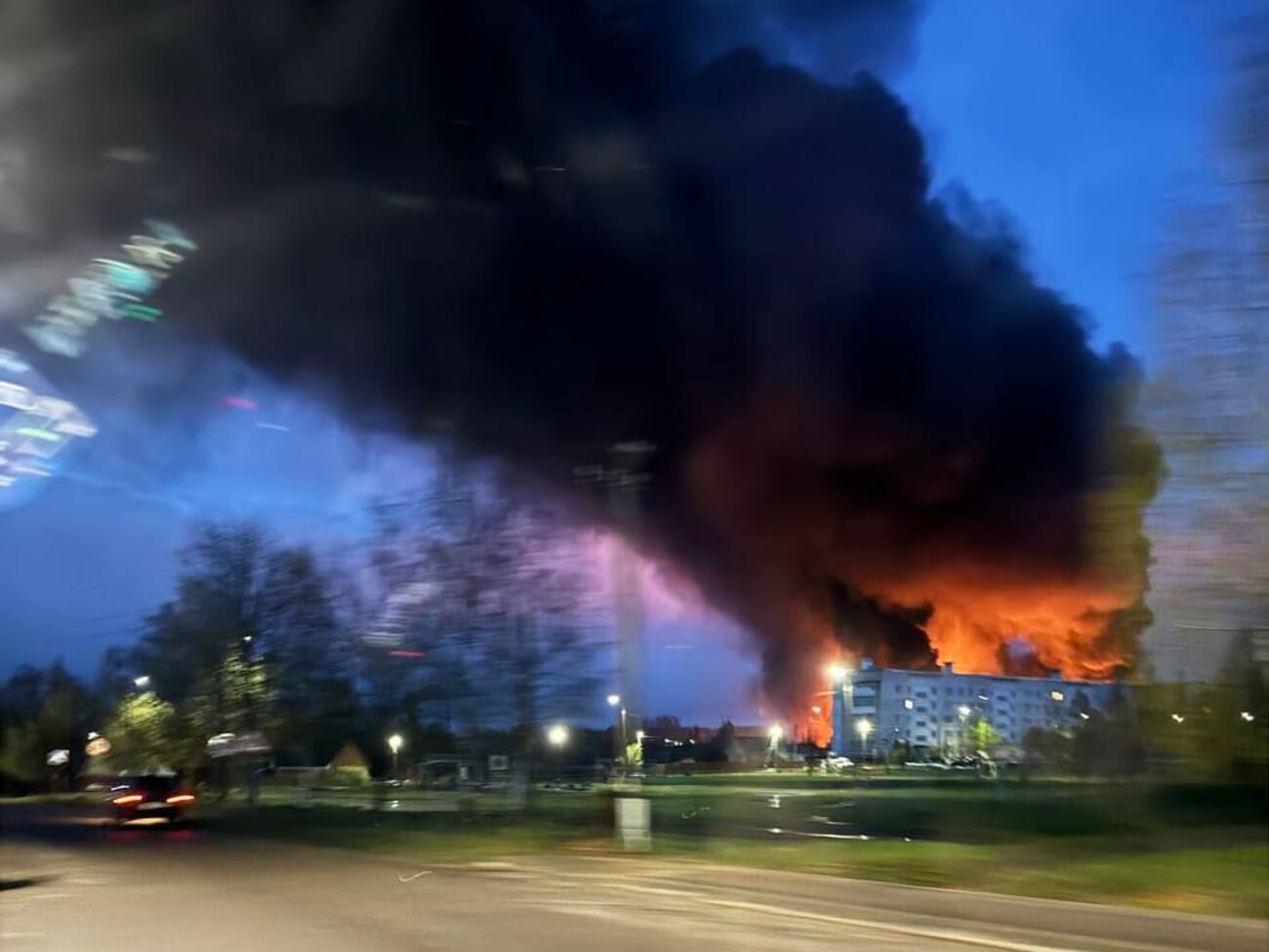 Поражены как минимум три электроподстанции и база хранения горючего – источники УП