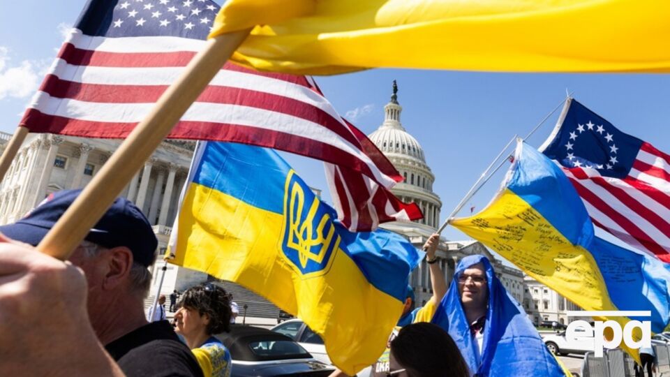 Палата представників США підтримала законопроєкт із допомогою Україні 20 квітня