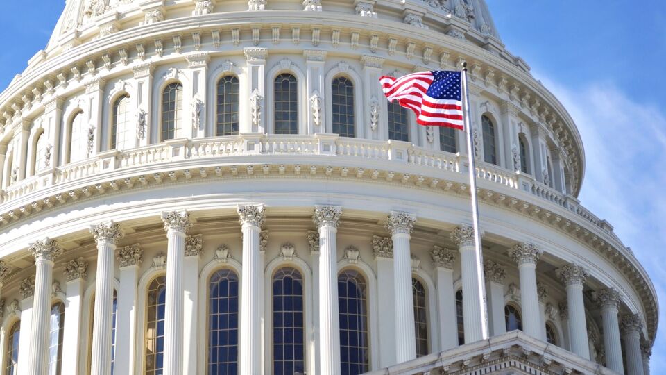 В Кремле пригрозили США "ответом" на конфискацию российских активов, которую поддержали конгрессмены