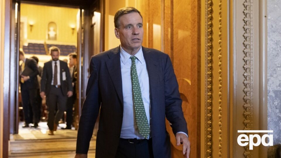 Ворнер назвав імовірні строки доправлення військової допомоги США