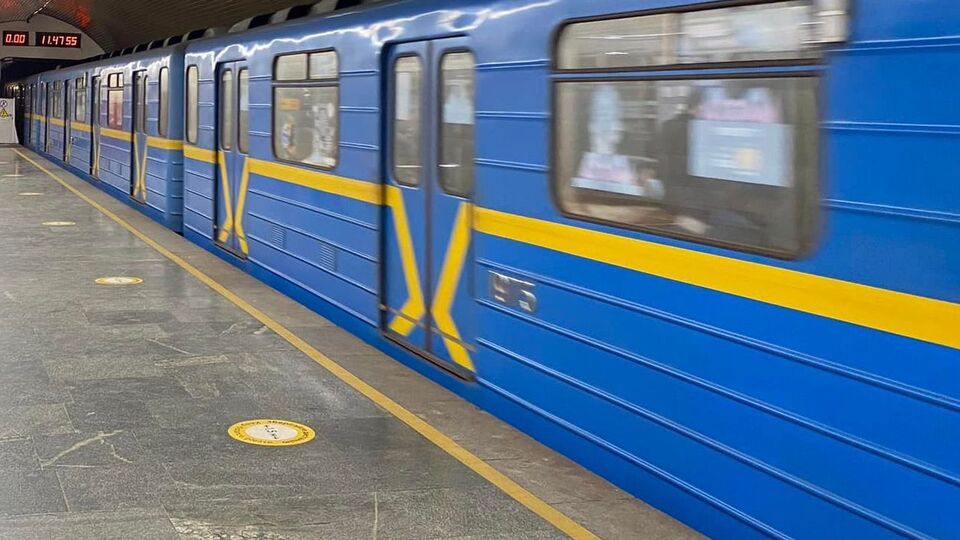 В метро могут закрыть несколько станций, пишут СМИ