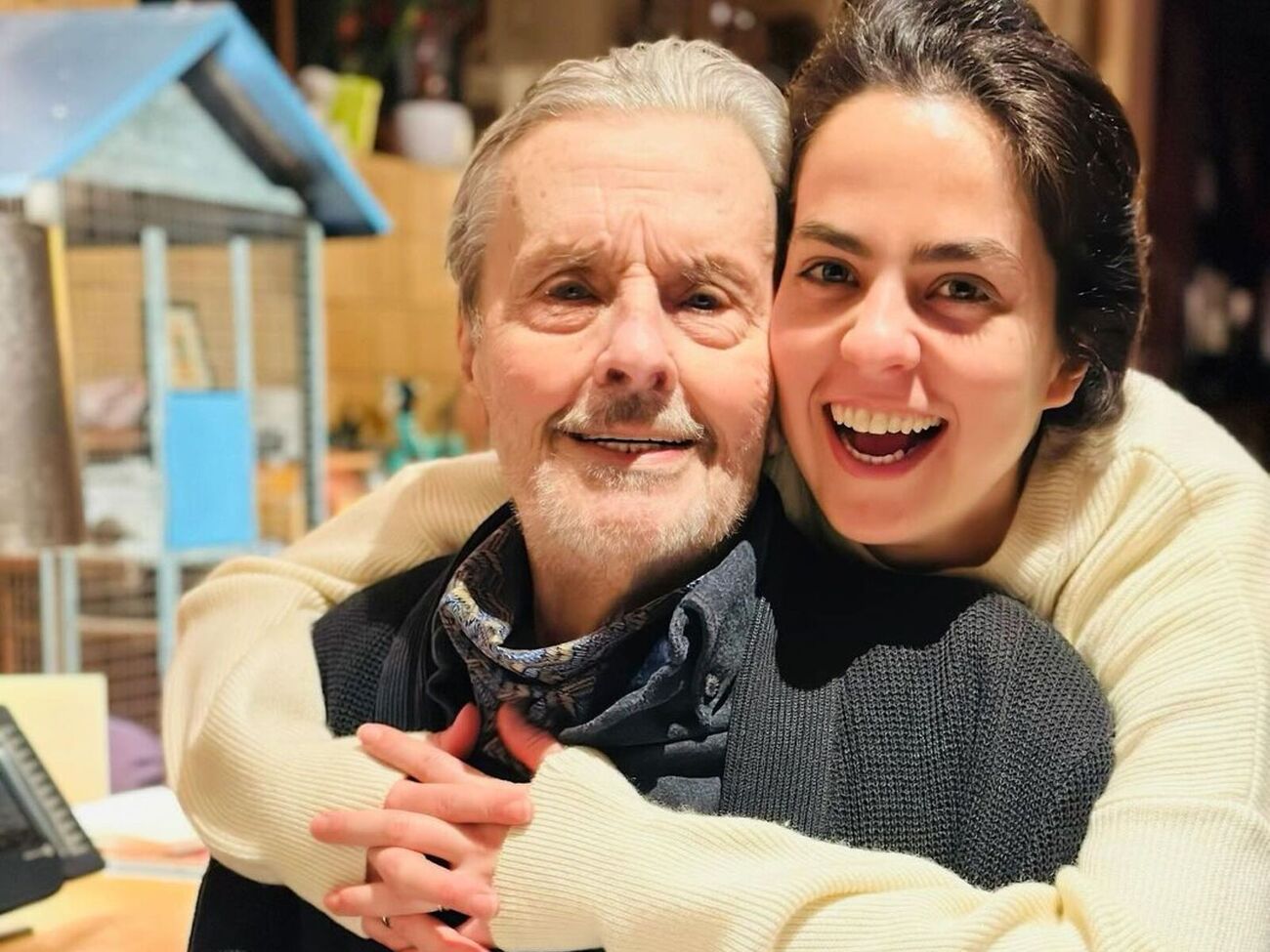 Аннушка Делон о своем отце: Я нахожу его красивым