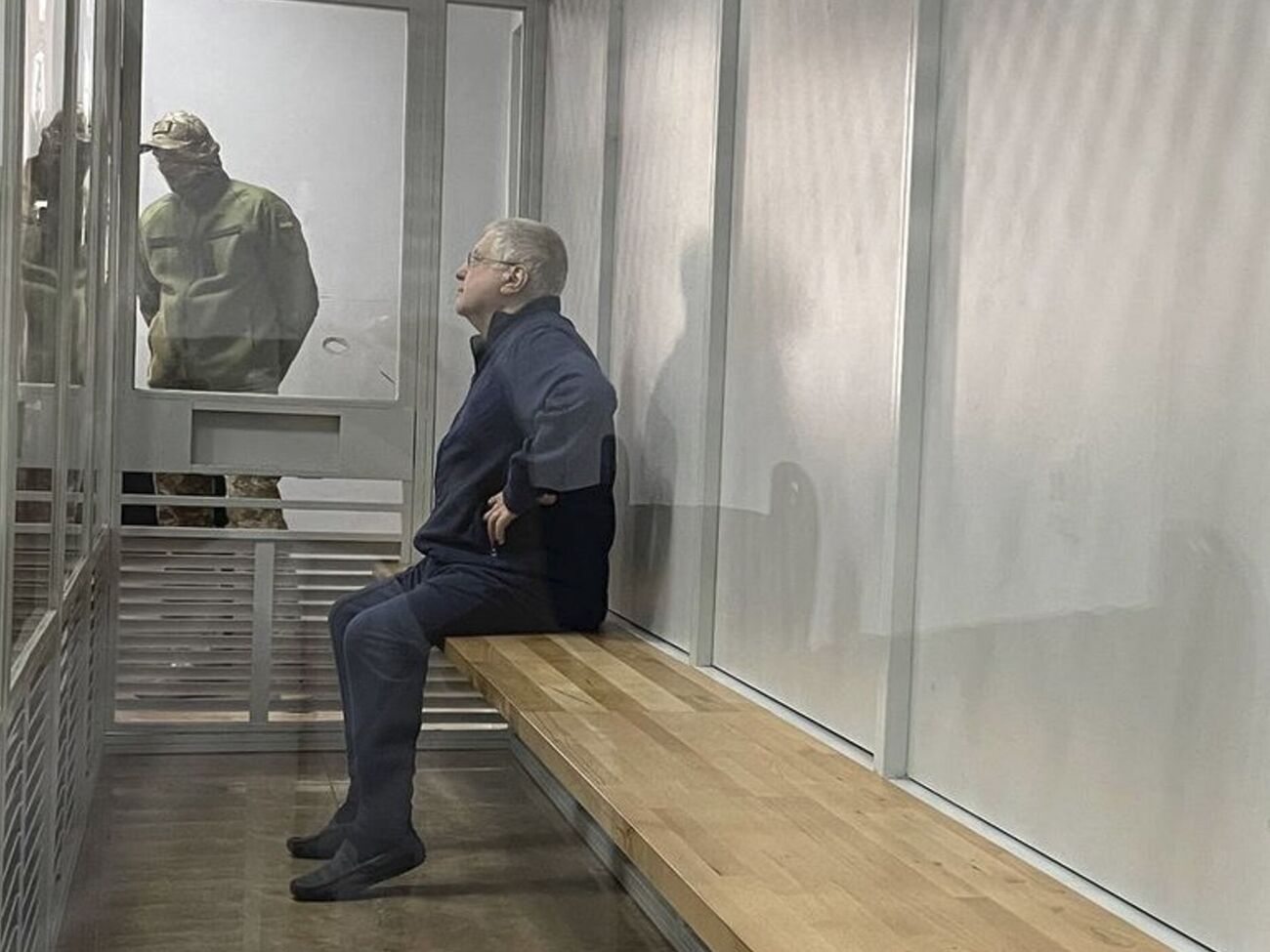 Суд на заседании 22 апреля уменьшил Коломойскому размер залога до 1,96 млрд грн