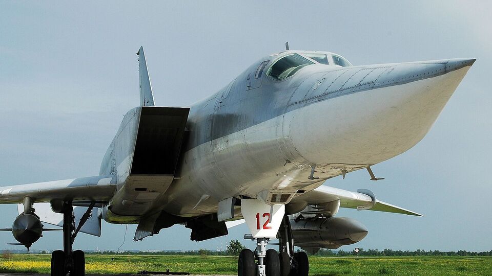 Сбитие Ту-22М3 снизило активность российской авиации