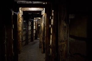 У Кабміні неодноразово повідомляли про виділення коштів на будівництво фортифікаційних споруд у низці областей України