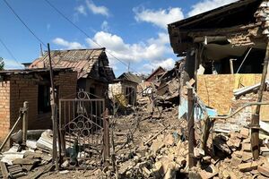 Под Днепром днем 23 апреля раздались два взрыва, в результате российской атаки есть разрушения и восемь пострадавших