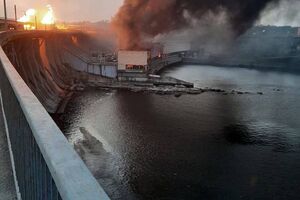 По данным Офиса генпрокурора, в ДнепроГЭС 22 марта попали восемь российских ракет