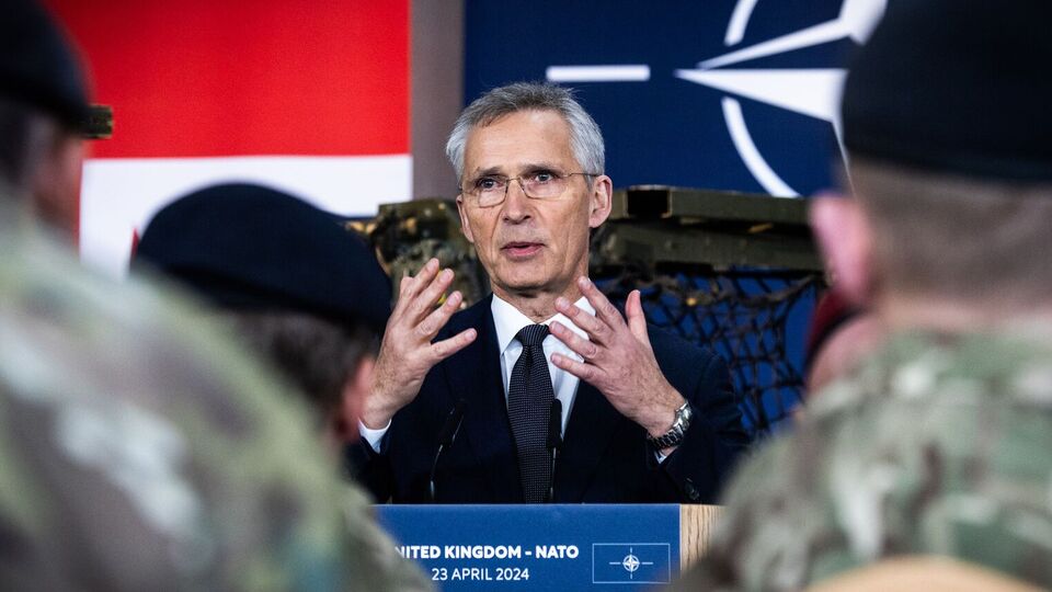 НАТО пользуется широкой двухпартийной поддержкой в Конгрессе США и среди американской общественности, отметил Столтенберг