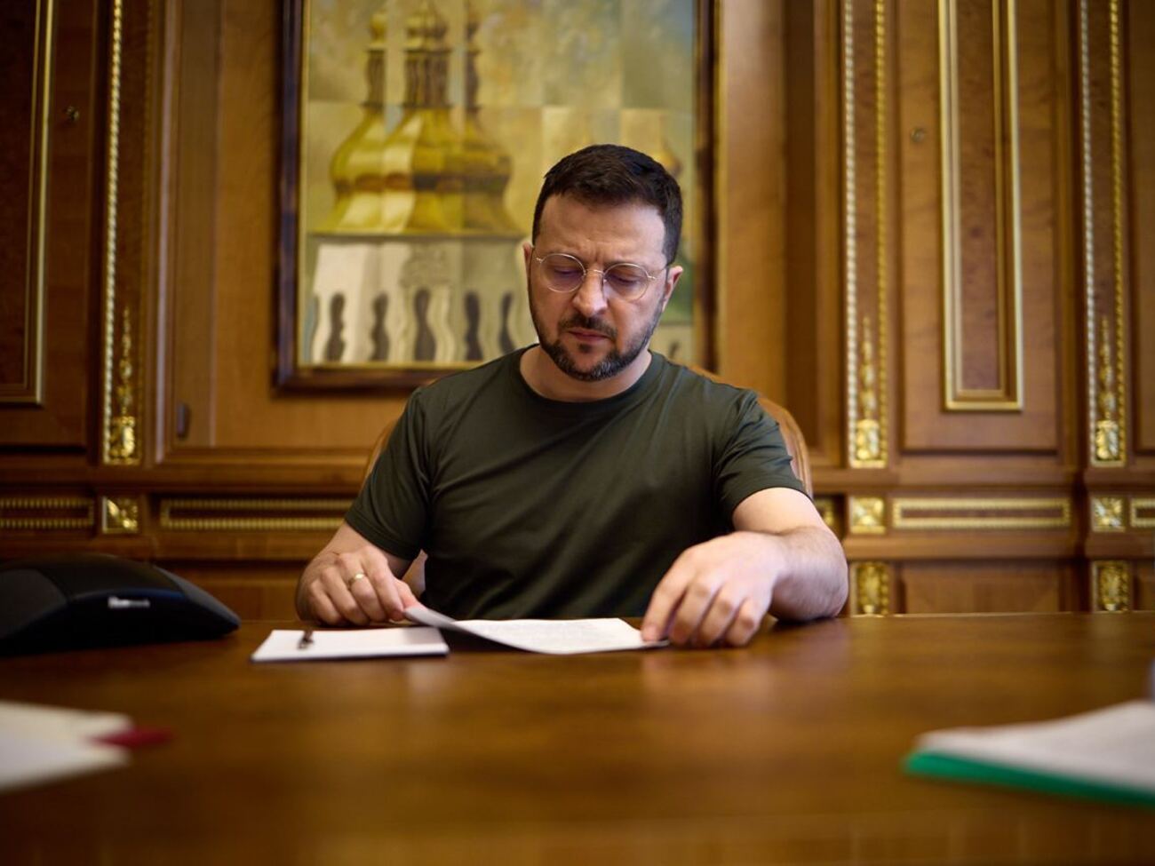 Зеленський: Вдячний Сенату за схвалення життєво необхідної допомоги Україні