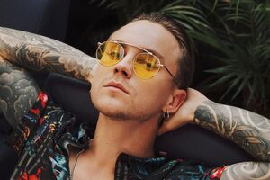 19-го, 20-го и 22 апреля Пивоваров выступил с сольными концертами в киевском Дворце спорта