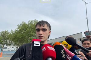 Григориадис заявил, что сегодня же возобновит протест