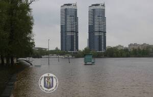 КМВА показала затоплені набережні та парки