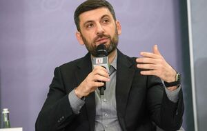 Следком оккупантов предъявил обвинения ряду украинских политиков, в том числе премьер-министру Украины в 2016–2019 годах Владимиру Гройсману