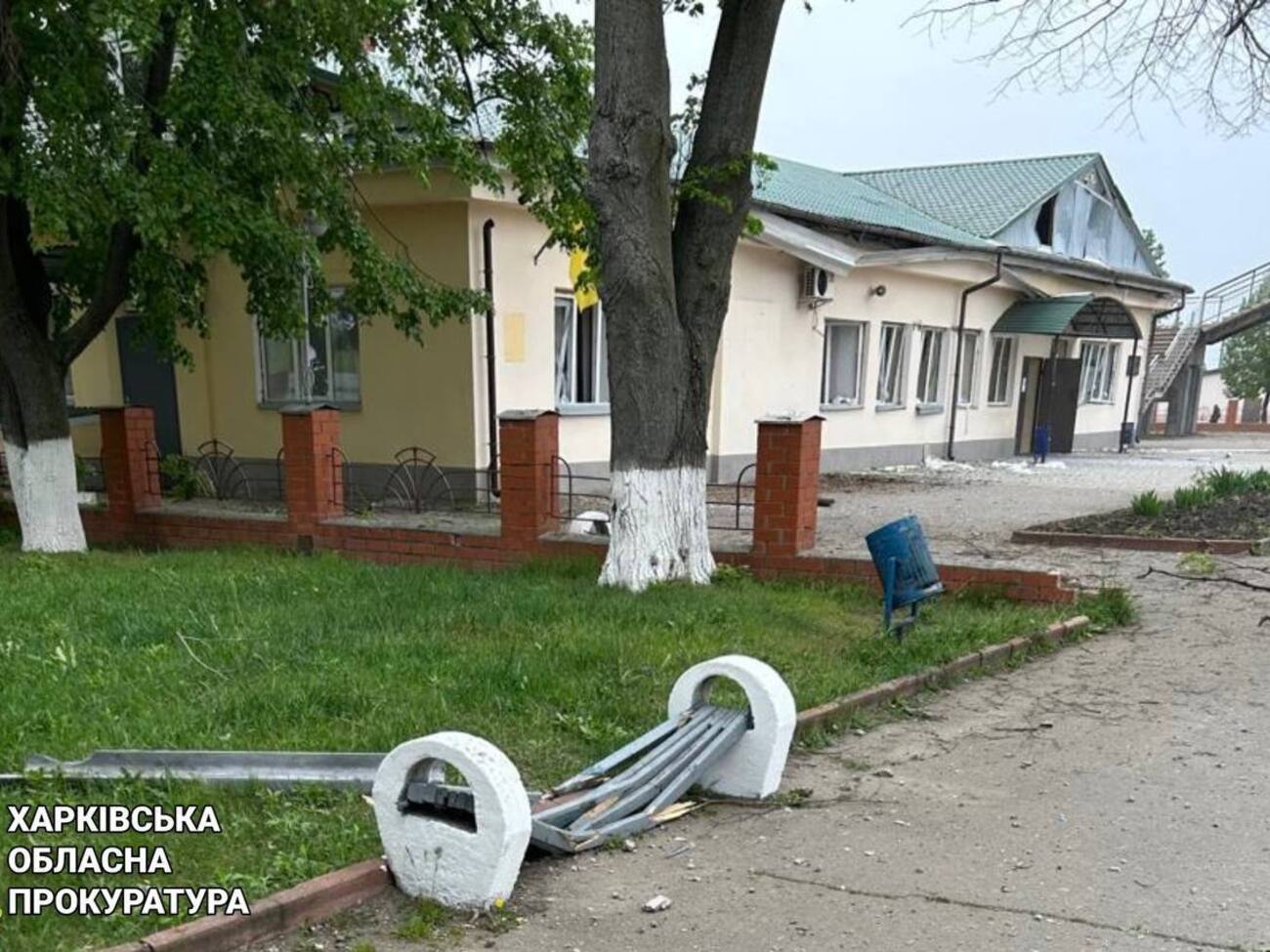 В Балаклее от места прилета на расстоянии 15 метров стоял электропоезд с людьми, отмечали в ОВА