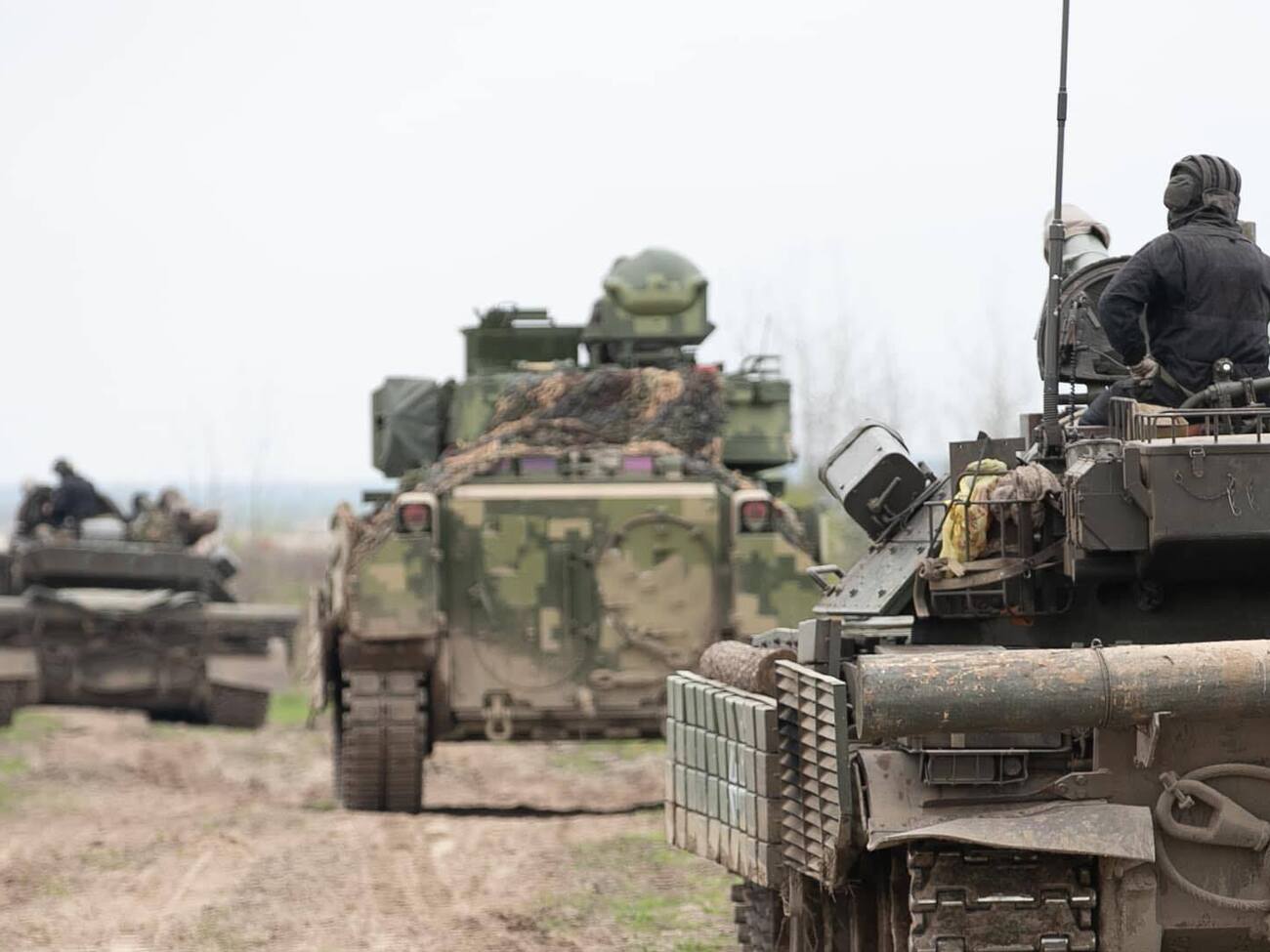 Українські війська стримують окупантів на шести напрямках