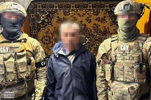 Фігурантів затримали у власних помешканнях