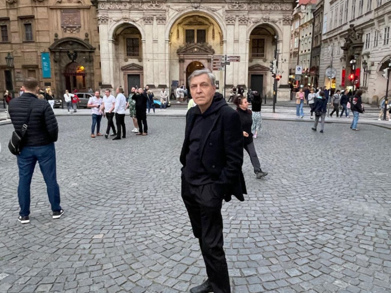 Путин объявил российским предпринимателям о национализации части их бизнеса. И ни один не назвал его бандитом – все слушали упыря с обожанием