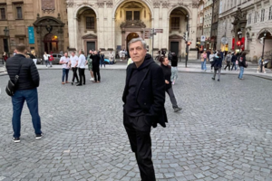 Путин объявил российским предпринимателям о национализации части их бизнеса. И ни один не назвал его бандитом – все слушали упыря с обожанием