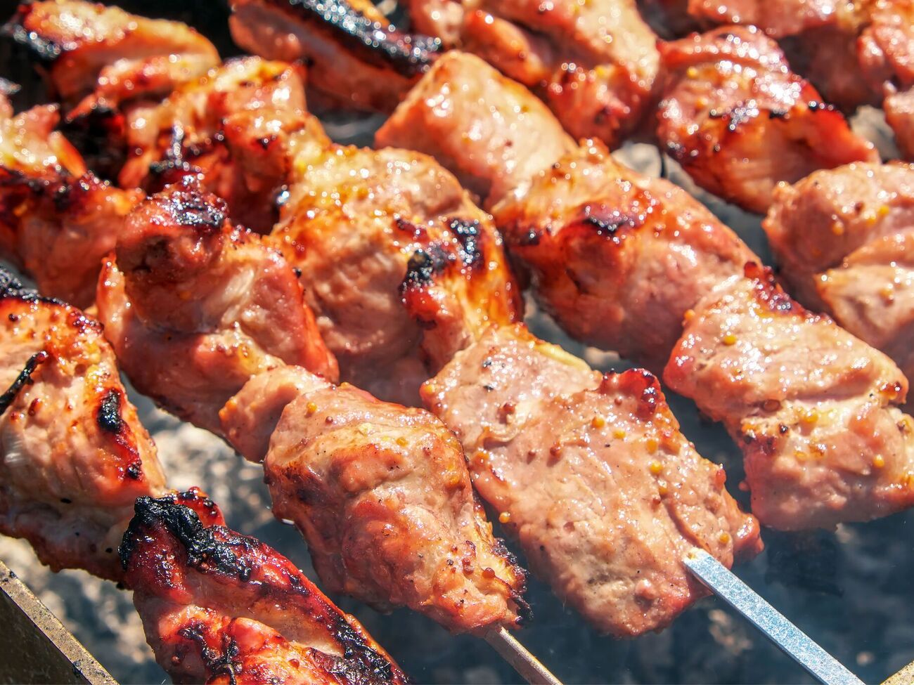 Для шашлику Клопотенко рекомендує використовувати свинину