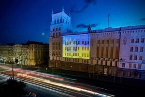 Оккупанты ночью обстреляли Харьков