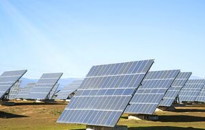 Отрасль "зеленой" энергетики оказалась в критическом финансовом состоянии из-за задолженности прошлых лет и недоплаты текущего года