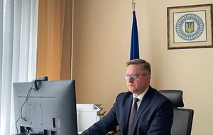 Зварыч подчеркнул, что Украина не может никого заставить вернуть украинцев