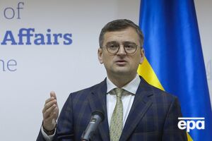 Комментируя паузу в поставках военной помощи из США, Кулеба заявил, что "лучше поздно, чем никогда"