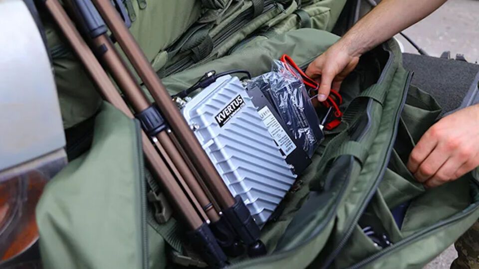 Кількість переданої оборонцям тактичної оптики, засобів РЕБ та іншого обладнання в межах мілітарної ініціативи "Сталевий фронт" Ріната Ахметова вже сягнула 6 тис. одиниць