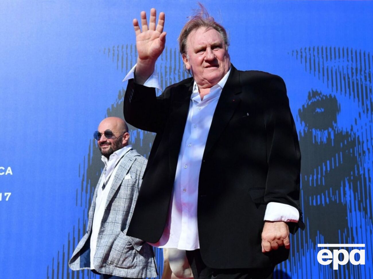 Депардье отрицает обвинения в свой адрес