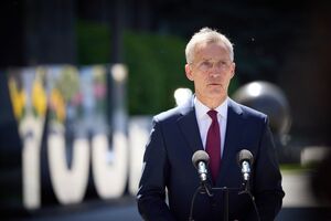Столтенберг визнав, що члени НАТО не передали Україні всієї обіцяної допомоги