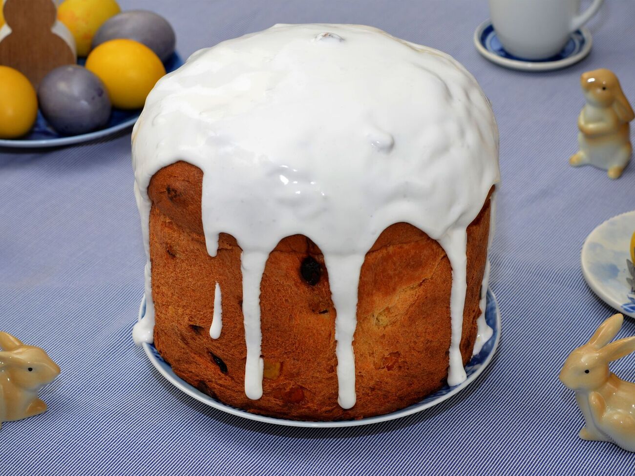 Пока сахар не растворится на водяной бане, все ингредиенты нужно перемешивать