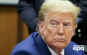 Трампу (на фото) предъявлено 91 обвинение в совершении уголовных преступлений, отметил конгрессмен Коннолли