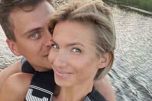 Юрушева: Саша занимается сейчас бизнесом в Украине и время от времени приезжает к нам