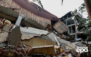 На острове зафиксирован толчок толчок магнитудой 7,4, есть разрушения и жертвы