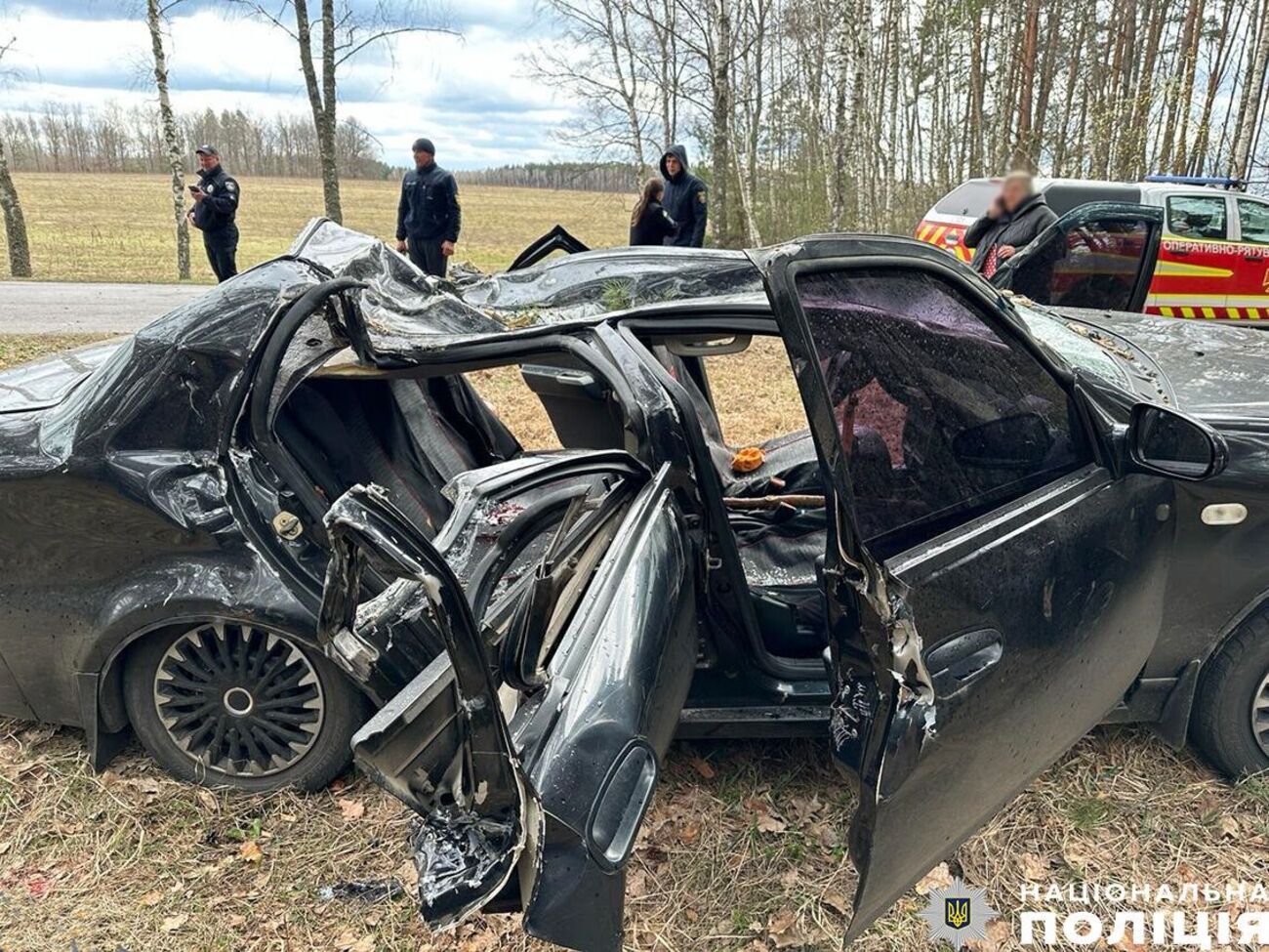 У машині перебувало п'ятеро осіб