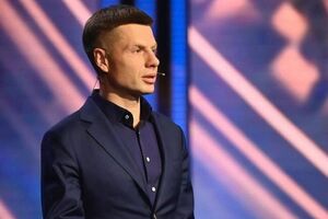 Мы думали, что хуже бронирования за зарплату не может быть ничего. Мы ошибались. Имеем новую схему, при которой руководитель предприятия превращается в местного "божка-рабовладельца"