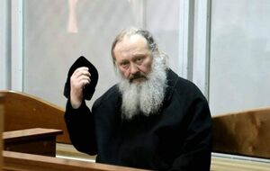 Суд разрешил снять с митрополита Павла электронный браслет, но не отлучаться с места жительства