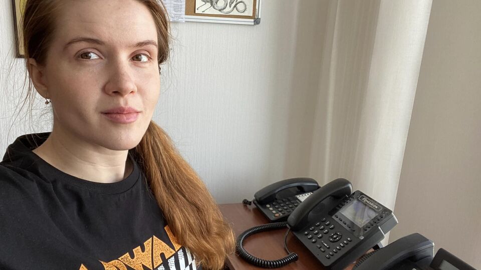 З партії "Слуга народу" Безуглу виключили в лютому, писала вона