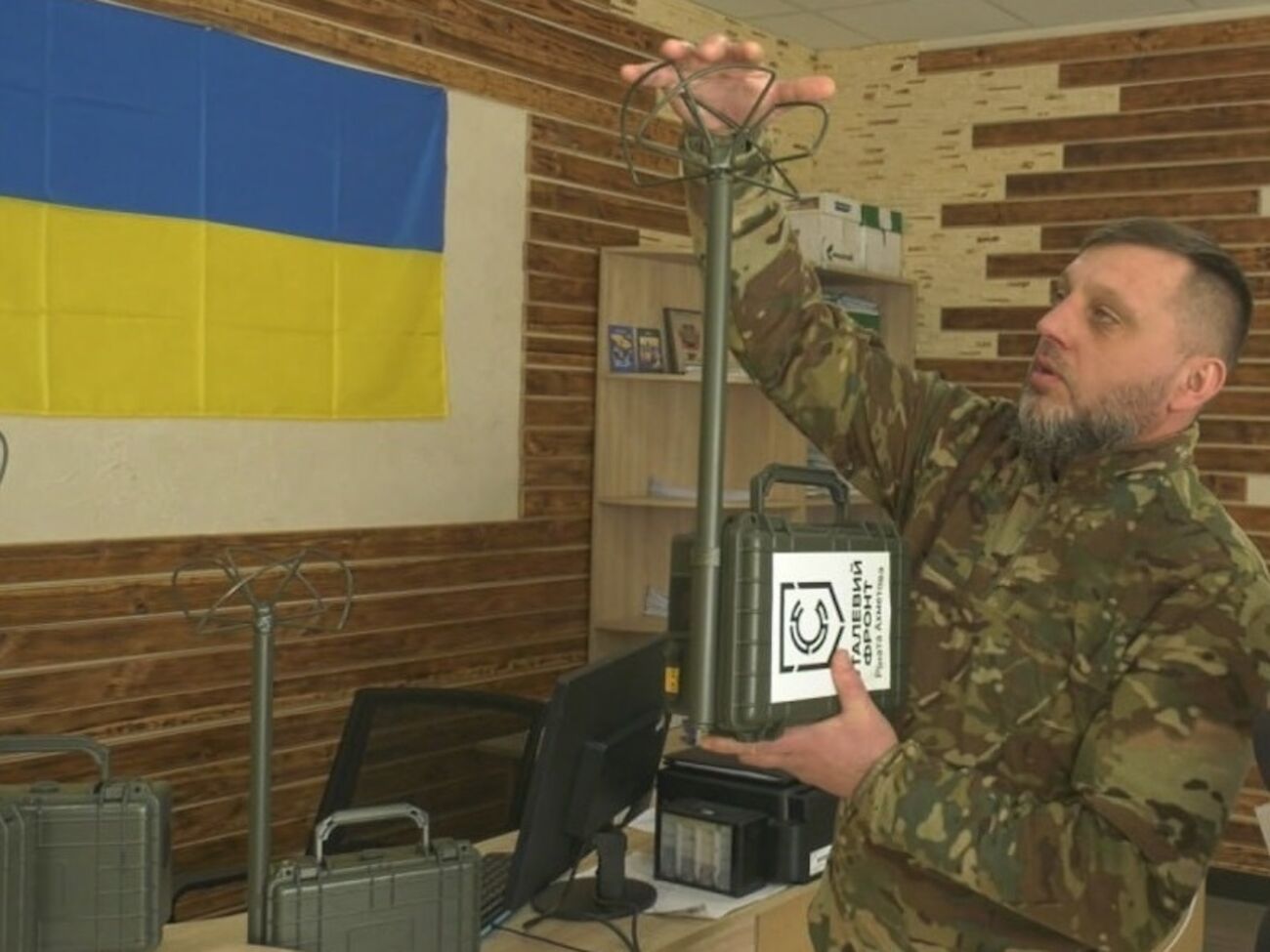 Средства РЭБ необходимы не только для военных действий, но и для работы с гражданскими в наиболее опасных населенных пунктах на востоке страны, отметили в "Метинвесте"