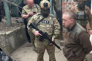Підозрюваний перебуває під вартою, йому загрожує до 12 років ув'язнення